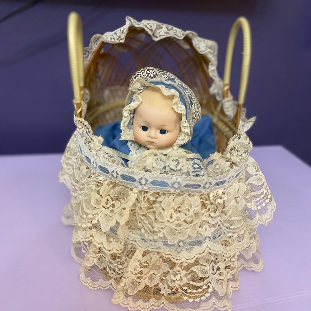 Vintage Porcelain Baby Doll Crawling Baby Position with Wicker Bassinet